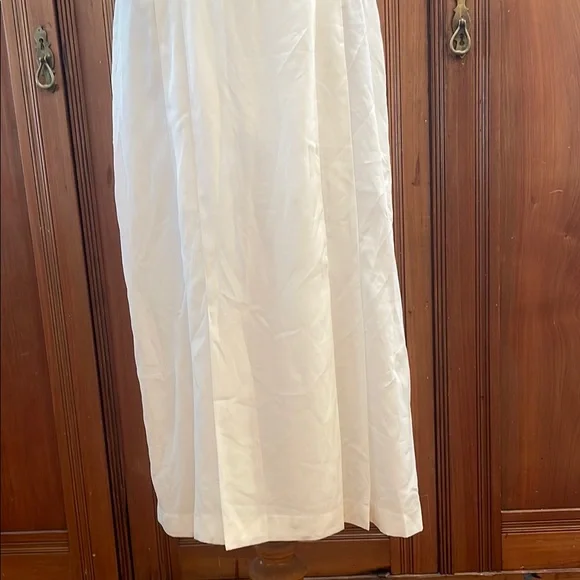 Vintage Cream Midi Dress - Picture 3 of 14